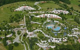 “溫泉規(guī)劃設(shè)計(jì)”：藝術(shù)家打造的奇幻世界：布魯茂百水溫泉酒店——溫泉策劃/溫泉規(guī)劃設(shè)計(jì)智庫