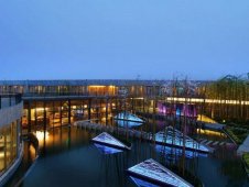 【溫泉開發(fā)市場動態(tài)】華中溫泉度假村設(shè)計發(fā)展趨于平穩(wěn)