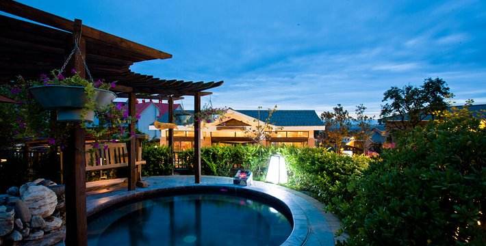 西北地區(qū)溫泉度假村設(shè)計