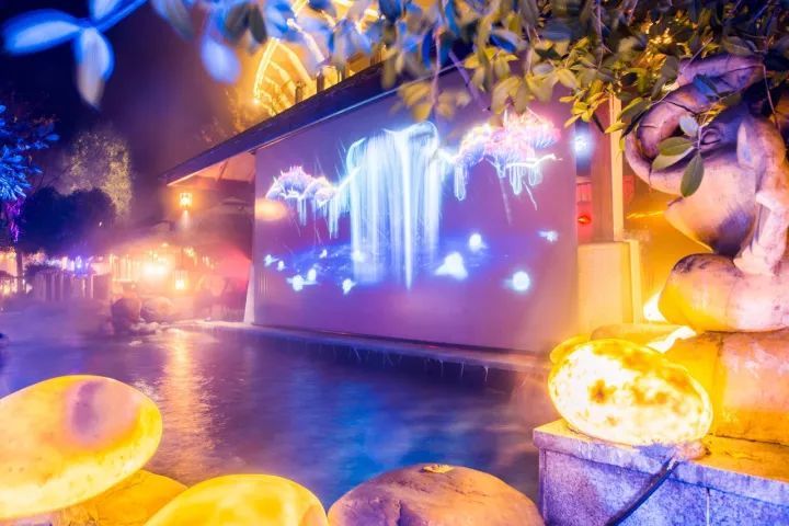 如何打造網(wǎng)紅溫泉